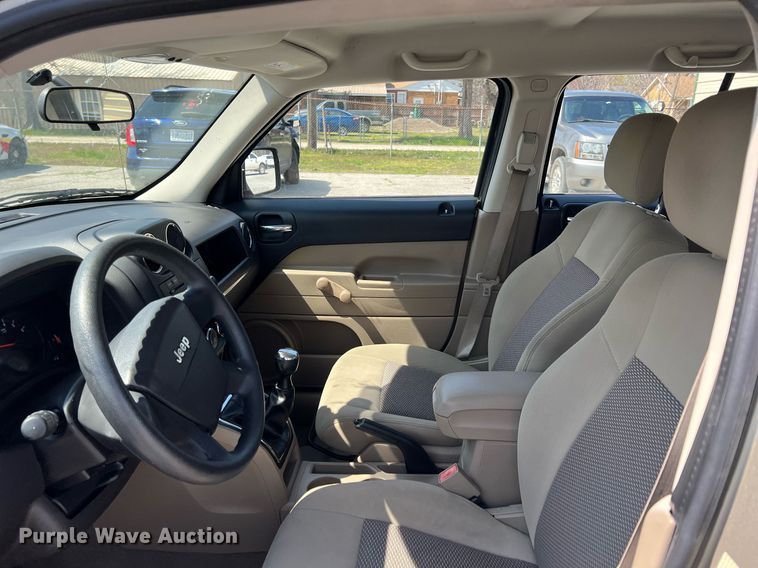 image for item MY9591 2010 Jeep Patriot  SUV