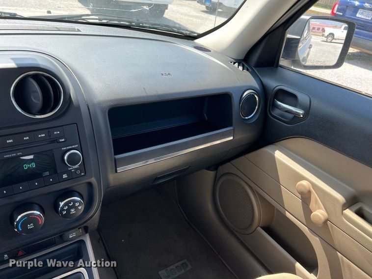 image for item MY9591 2010 Jeep Patriot  SUV