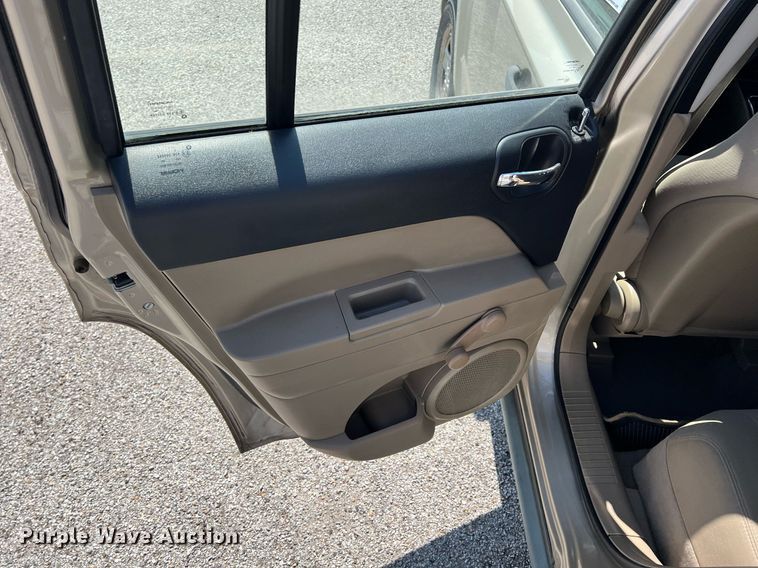 image for item MY9591 2010 Jeep Patriot  SUV