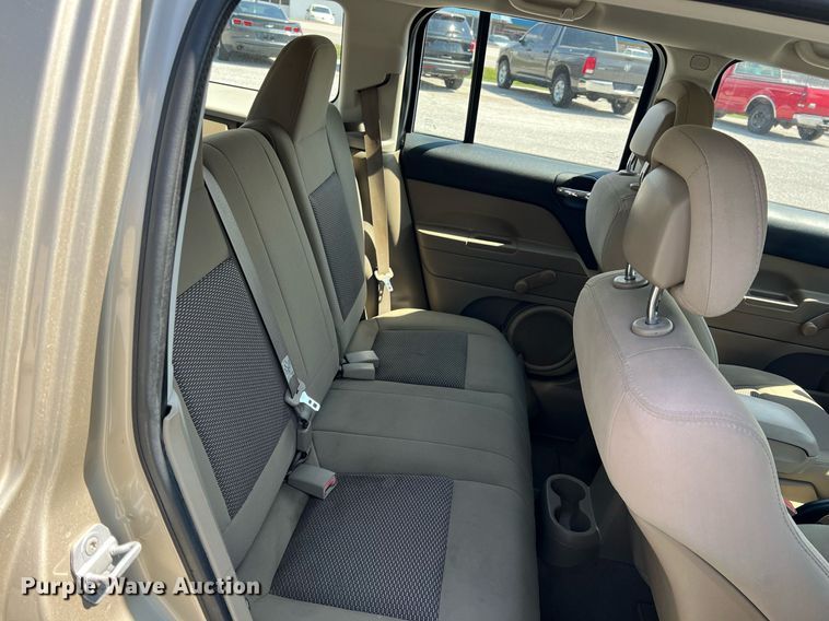 image for item MY9591 2010 Jeep Patriot  SUV