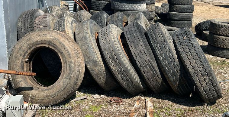 image for item MY9598 (15) Tires and Wheels