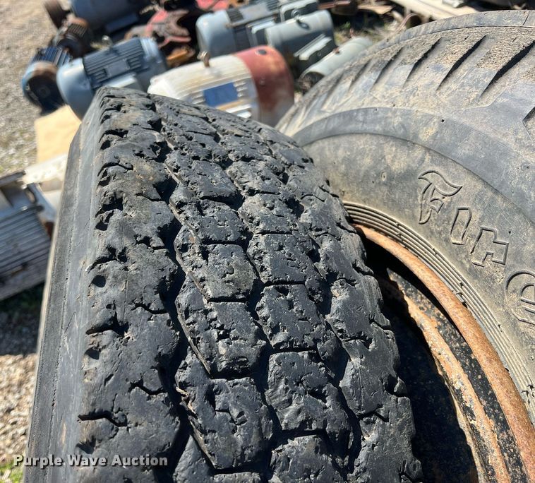 image for item MY9598 (15) Tires and Wheels