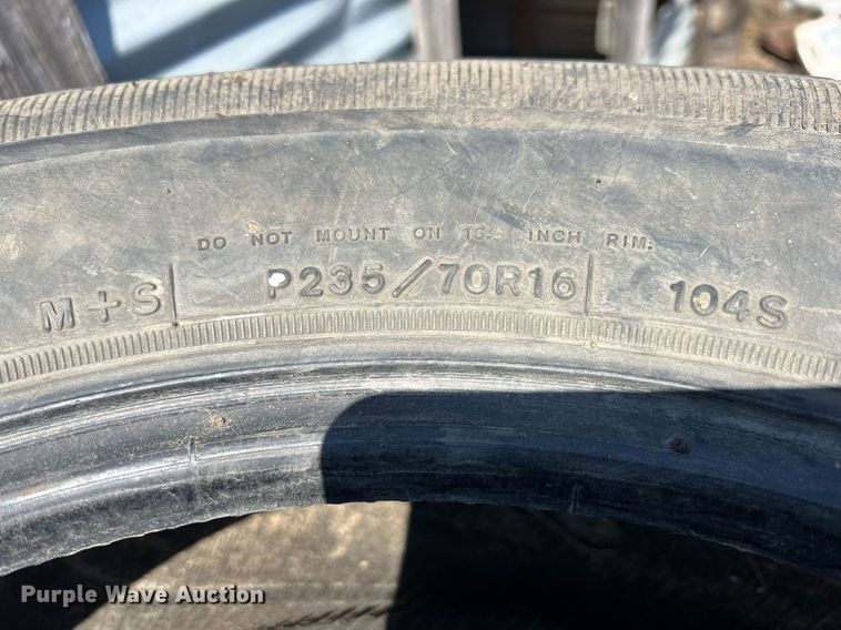 image for item MY9599 Approximately 50 wheels and tires