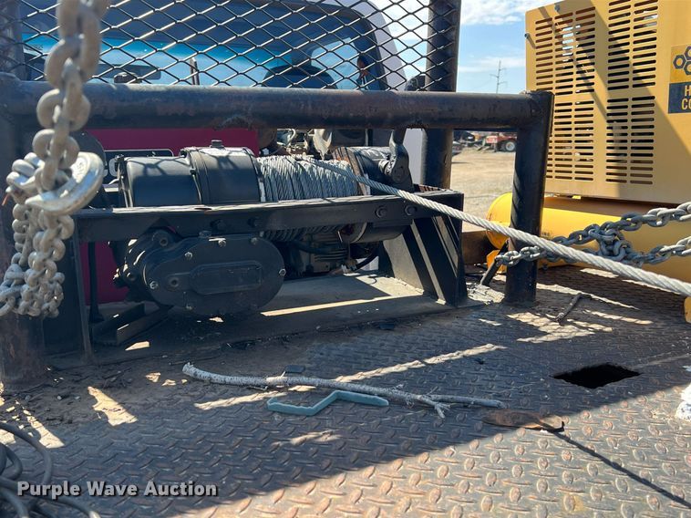 image for item MY9606 1997 Ford F450 Super Duty  flatbed truck