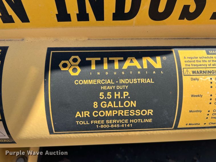 image for item MY9606 1997 Ford F450 Super Duty  flatbed truck