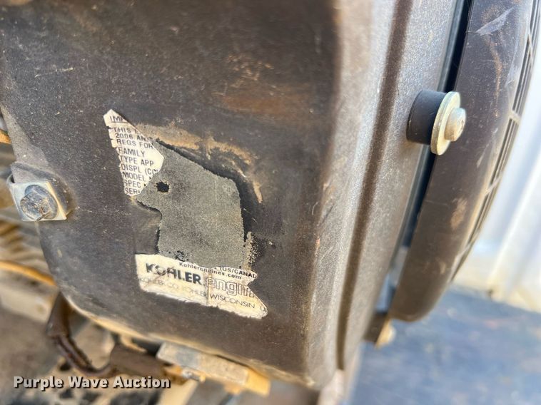 image for item MY9606 1997 Ford F450 Super Duty  flatbed truck