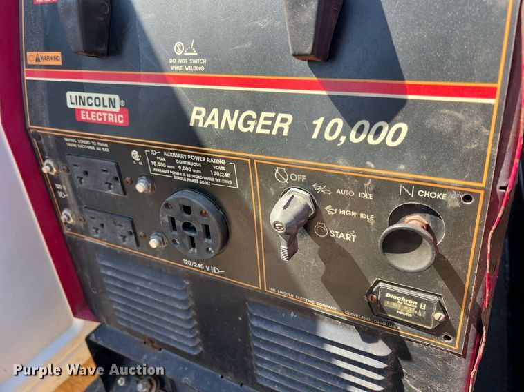 image for item MY9606 1997 Ford F450 Super Duty  flatbed truck