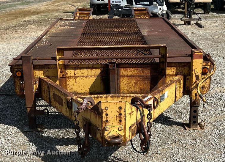 image for item MY9612 1997 Belshe T-4  equipment trailer