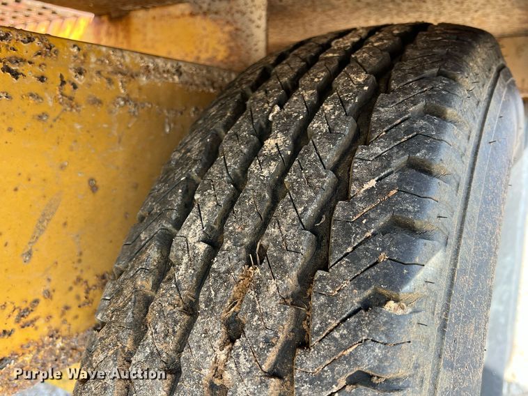 image for item MY9612 1997 Belshe T-4  equipment trailer