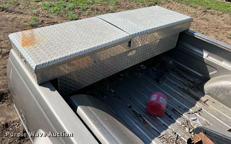 image for item MY9733 Chevrolet  pickup bed