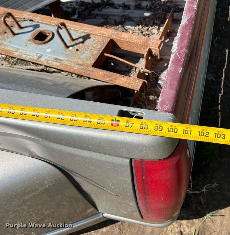 image for item MY9733 Chevrolet  pickup bed