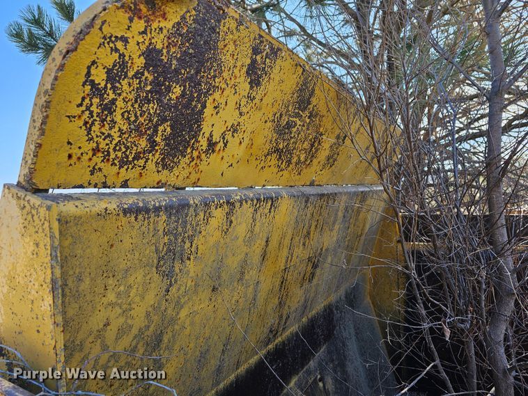 image for item DK1735 Allis Chalmers TS160  conventional scraper