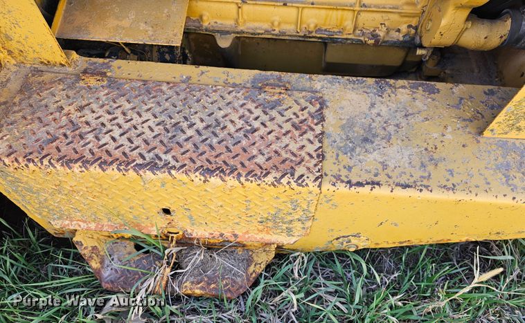 image for item DK1735 Allis Chalmers TS160  conventional scraper