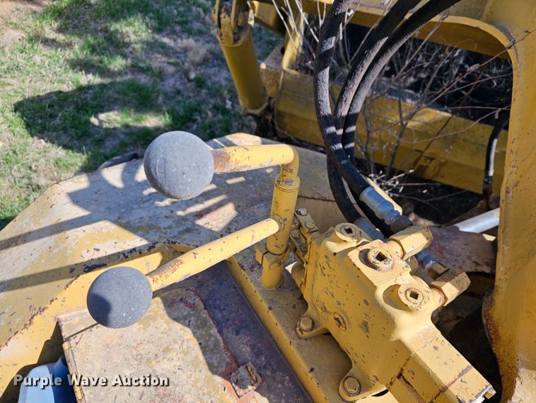 image for item DK1735 Allis Chalmers TS160  conventional scraper