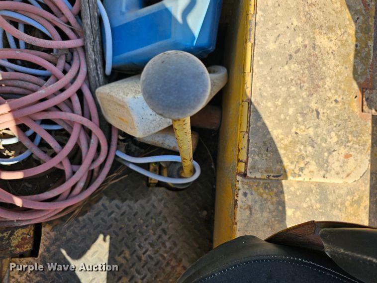 image for item DK1735 Allis Chalmers TS160  conventional scraper