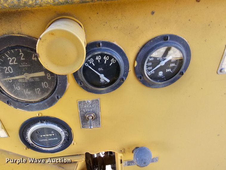 image for item DK1735 Allis Chalmers TS160  conventional scraper