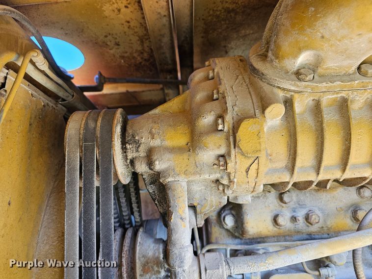 image for item DK1735 Allis Chalmers TS160  conventional scraper