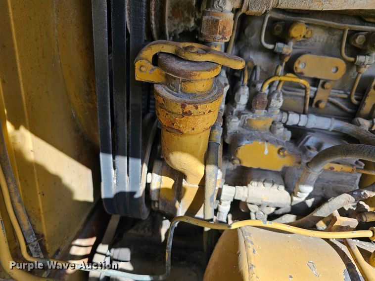 image for item DK1735 Allis Chalmers TS160  conventional scraper