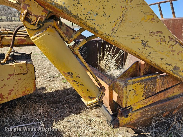 image for item DK1736 Allis Chalmers TS160  conventional scraper