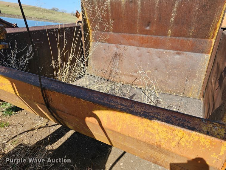 image for item DK1736 Allis Chalmers TS160  conventional scraper