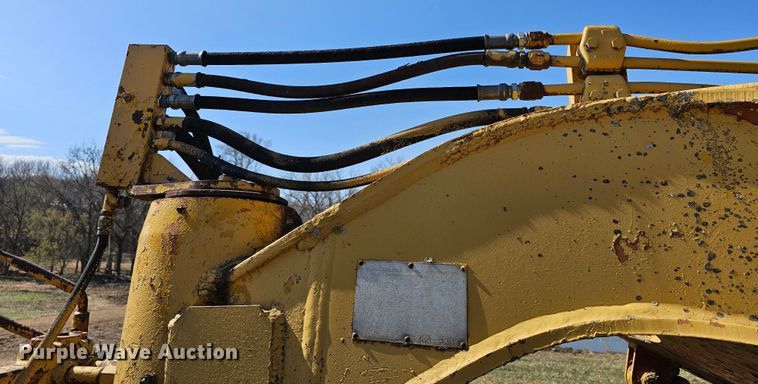 image for item DK1736 Allis Chalmers TS160  conventional scraper