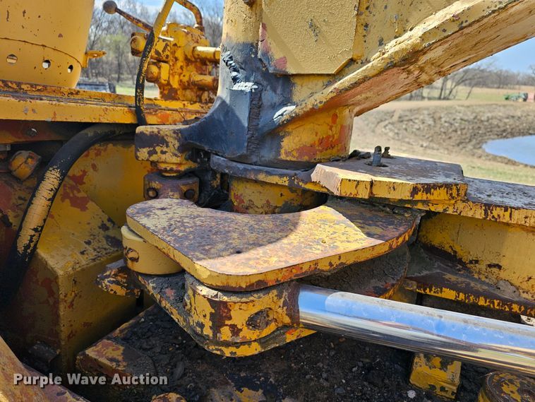 image for item DK1736 Allis Chalmers TS160  conventional scraper