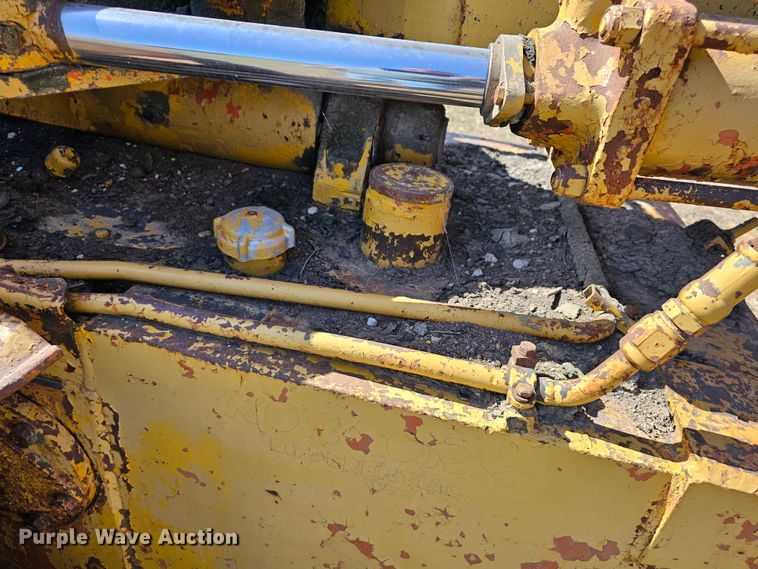 image for item DK1736 Allis Chalmers TS160  conventional scraper