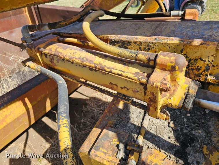 image for item DK1736 Allis Chalmers TS160  conventional scraper