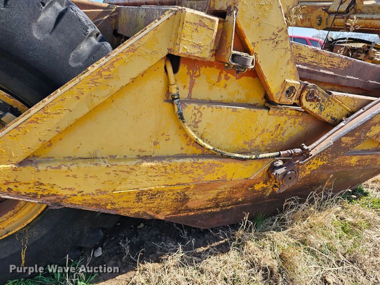 image for item DK1736 Allis Chalmers TS160  conventional scraper