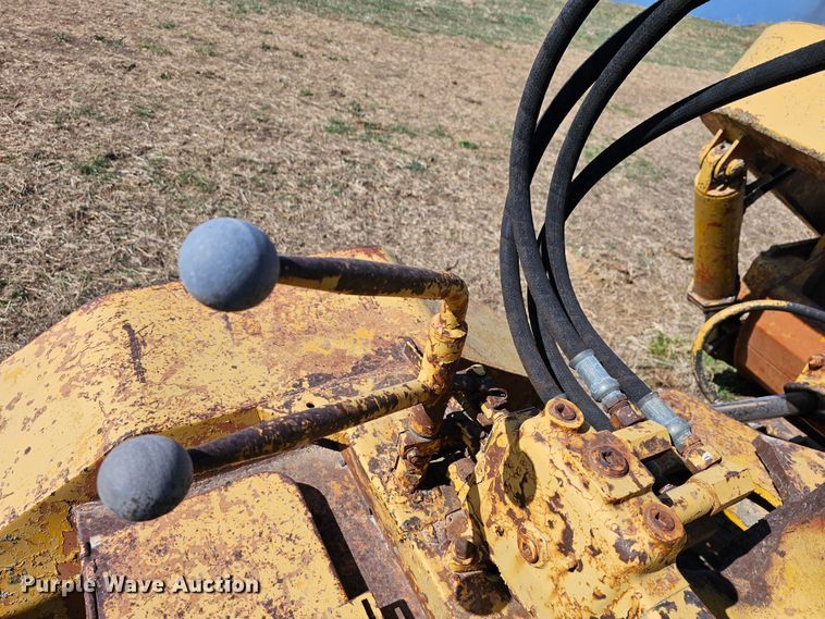 image for item DK1736 Allis Chalmers TS160  conventional scraper