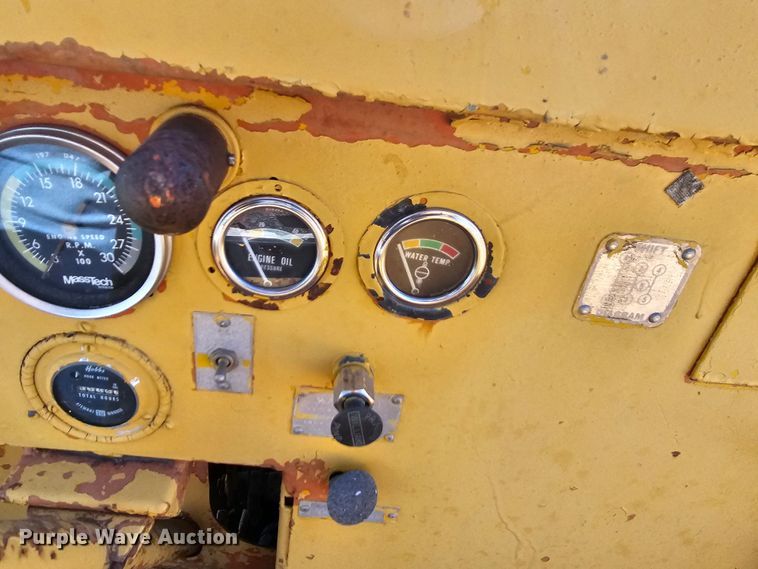 image for item DK1736 Allis Chalmers TS160  conventional scraper