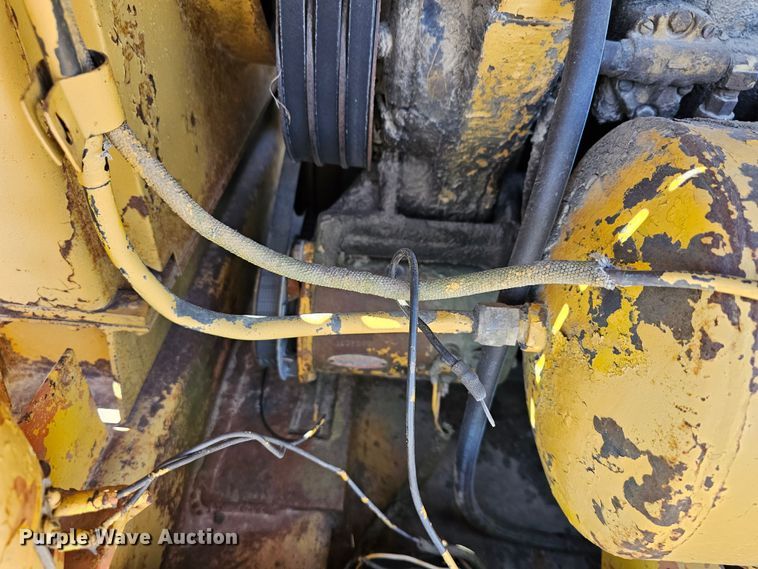 image for item DK1736 Allis Chalmers TS160  conventional scraper