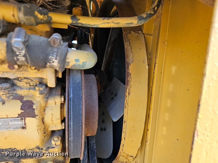 image for item DK1736 Allis Chalmers TS160  conventional scraper