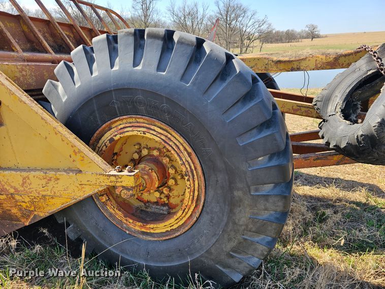 image for item DK1736 Allis Chalmers TS160  conventional scraper