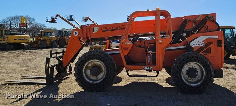 image for item DK1766 2011 JLG 6042  telehandler