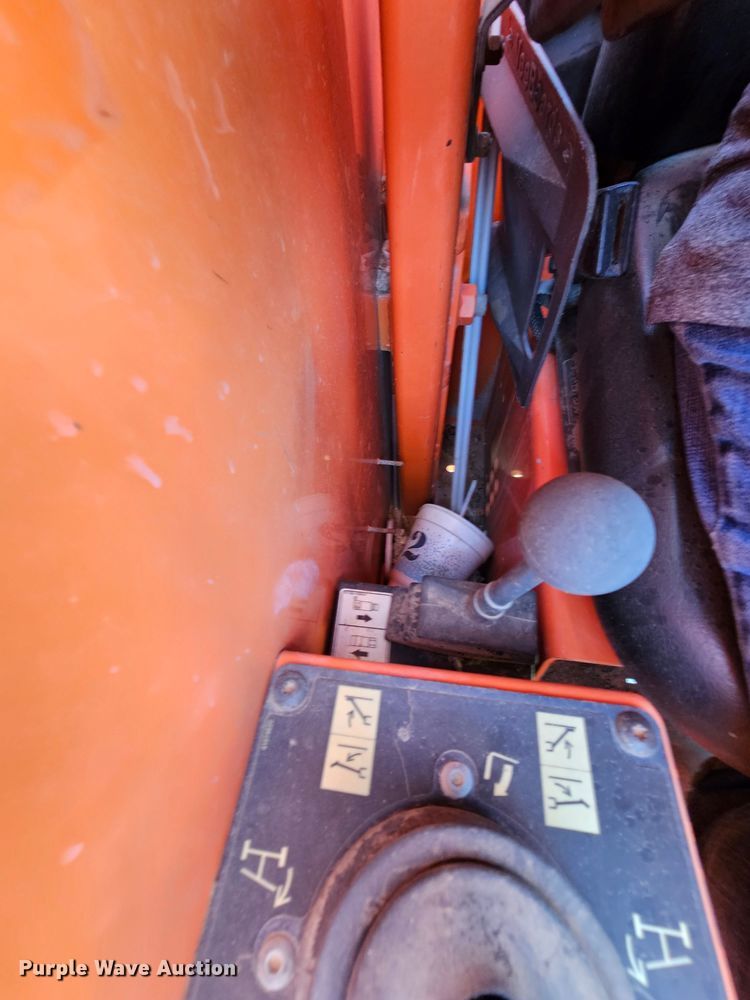 image for item DK1766 2011 JLG 6042  telehandler