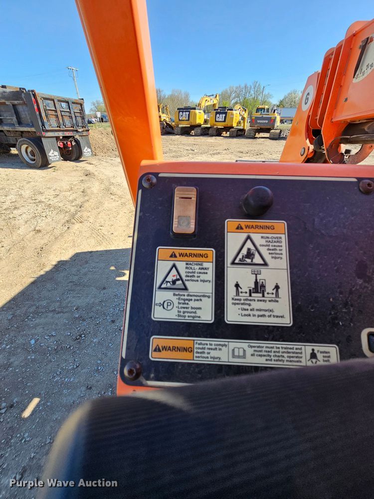 image for item DK1766 2011 JLG 6042  telehandler