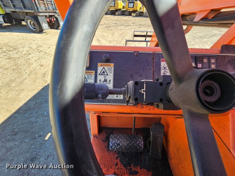 image for item DK1766 2011 JLG 6042  telehandler