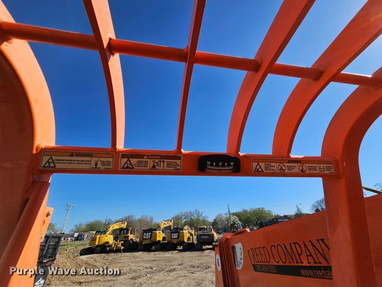 image for item DK1766 2011 JLG 6042  telehandler
