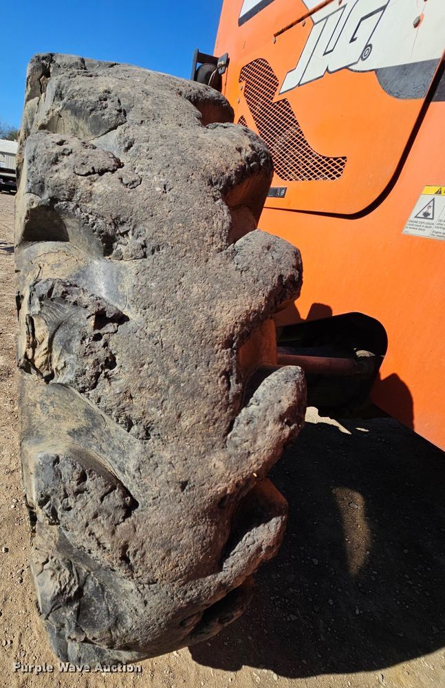 image for item DK1766 2011 JLG 6042  telehandler