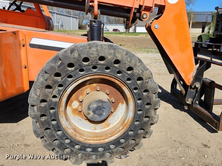 image for item DK1766 2011 JLG 6042  telehandler