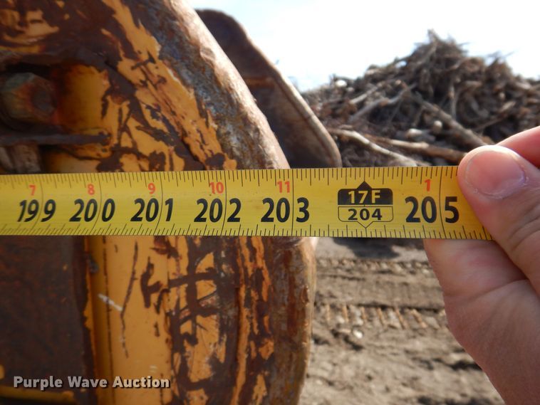 image for item DK5208 2009 Vermeer HG6000tx  horizontal grinder