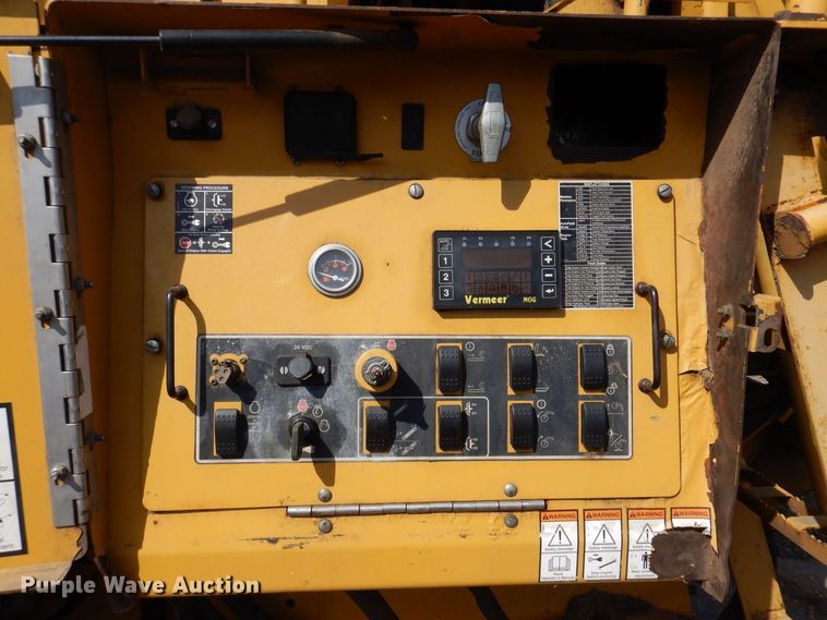image for item DK5208 2009 Vermeer HG6000tx  horizontal grinder