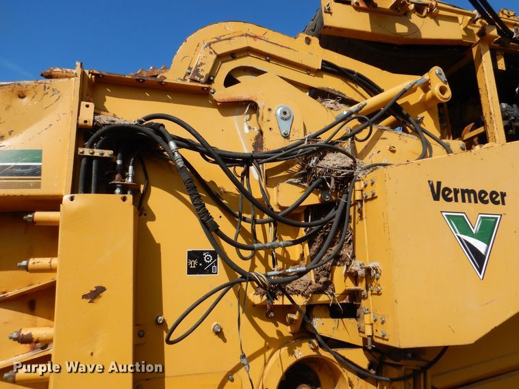 image for item DK5208 2009 Vermeer HG6000tx  horizontal grinder