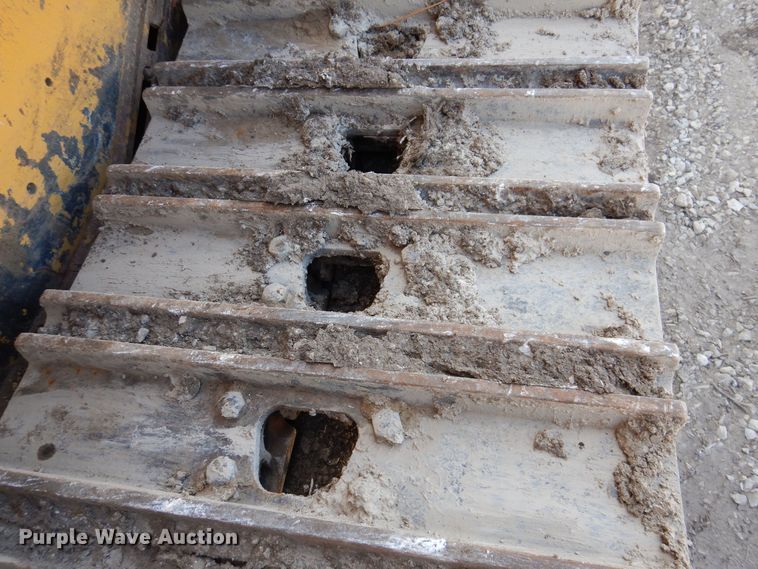 image for item DK5208 2009 Vermeer HG6000tx  horizontal grinder