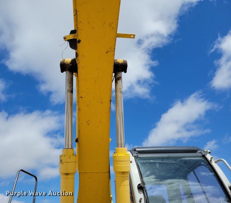 image for item DK5210 Kobelco SK160LC  excavator