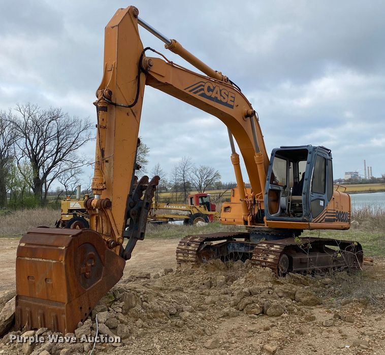image for item DL7139 1998 Case 9020B  excavator