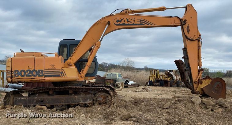 image for item DL7139 1998 Case 9020B  excavator