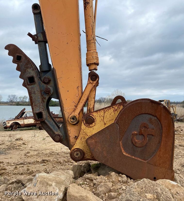 image for item DL7139 1998 Case 9020B  excavator