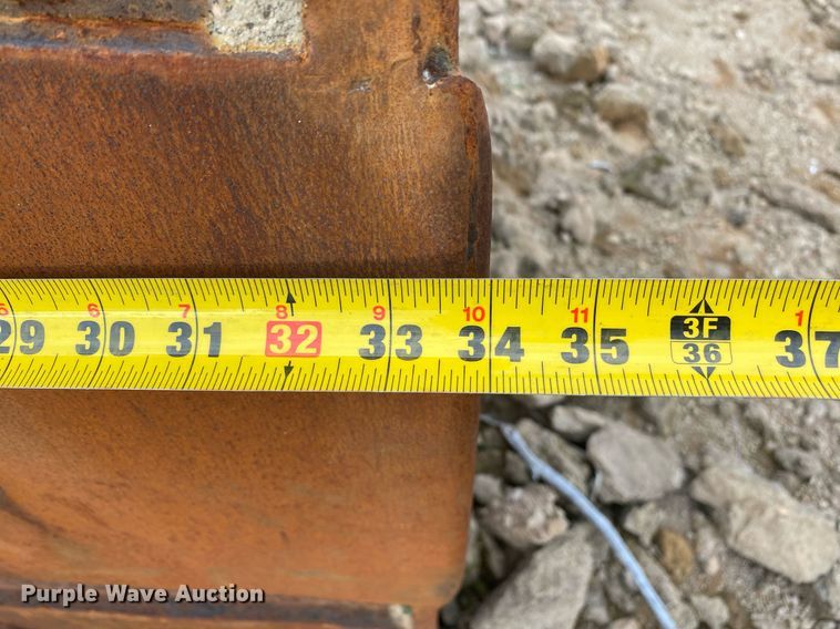 image for item DL7139 1998 Case 9020B  excavator